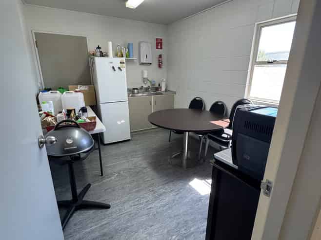 Office and Workshop in One