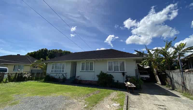 17 Kairanga Street, Mangere East