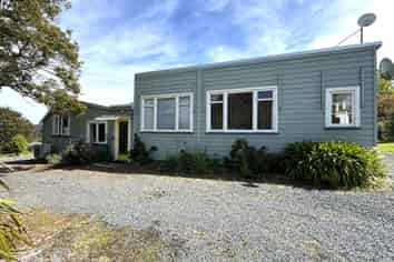 2262 Papatowai Highway, OWAKA