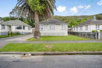 200 Waddington Drive, Naenae