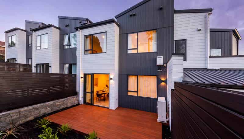 355B Beach Road, Campbells Bay