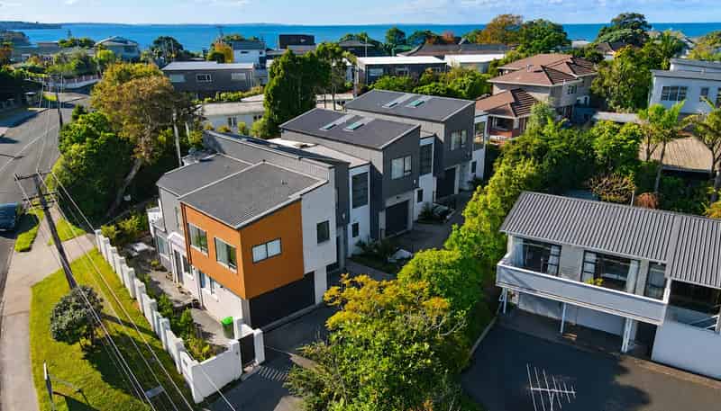 355B Beach Road, Campbells Bay
