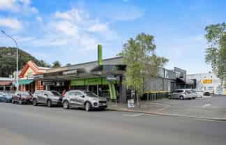 Freehold corner with massive potential