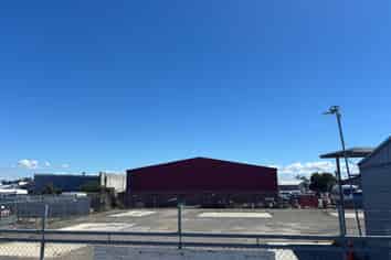 1500m² Onekawa Yard with Office