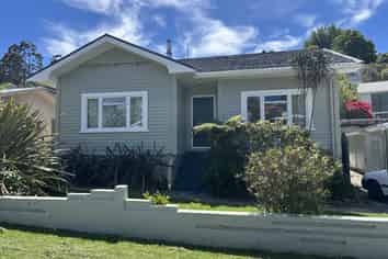 87 Toi Toi Street, Toi Toi