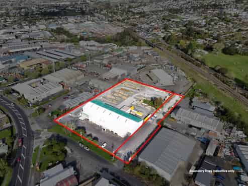LARGE WEST AUCKLAND INDUSTRIAL YARD
