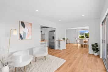 6 Larkhill Place, Russley