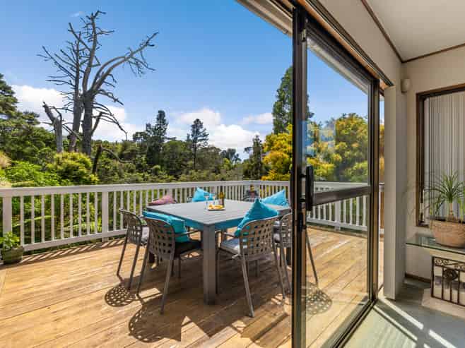 97 John Downs Drive, Browns Bay