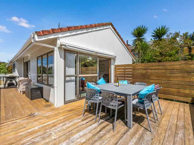 97 John Downs Drive, Browns Bay