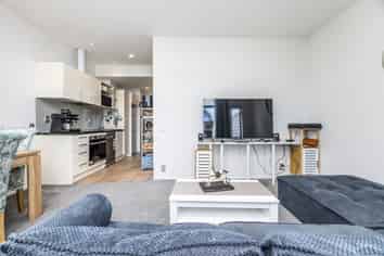 82/92 Bush Road, Albany