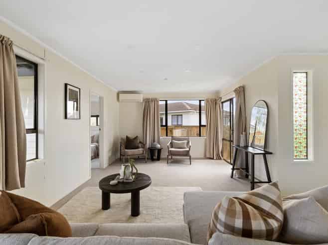 51 Gilbass Avenue, Hamilton Lake