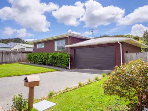 21 Robinia Place, Snells Beach