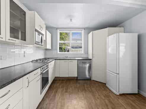 410 Grays Road, Saint Leonards