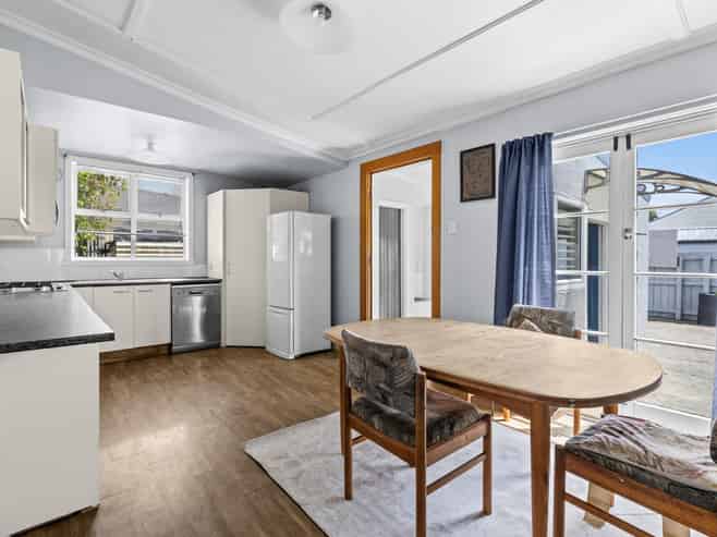 410 Grays Road, Saint Leonards