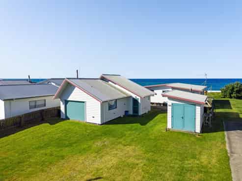 389 Pukehina Parade, Pukehina