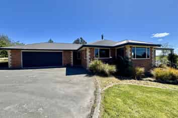 902 Fairview Road, Claremont