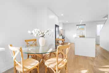 4/65 Stanmore Road, Linwood