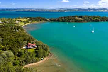 230 Nook Road, Parua Bay