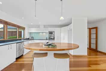 33 Bryndwr Road, Fendalton