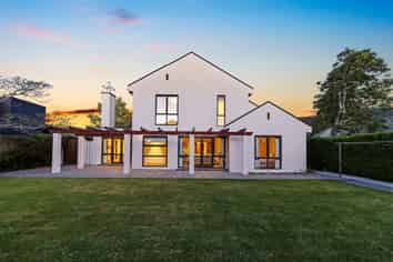 33 Bryndwr Road, Fendalton