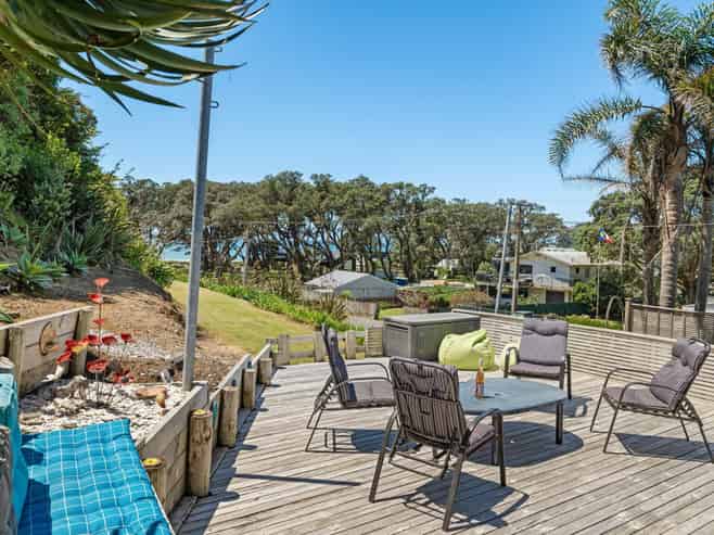 143 Oakura Road, Oakura