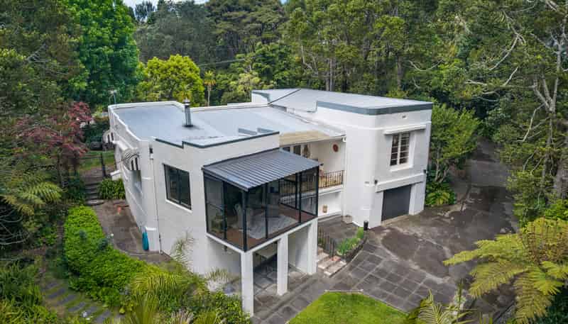 21 Kopiko Road, Titirangi