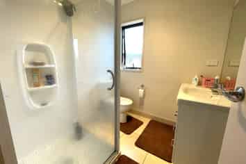 210F Shirley Road, Papatoetoe