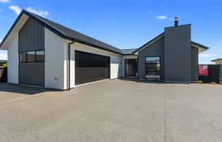 23 Longfields Road, Lincoln