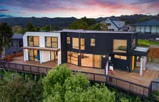 645 South Titirangi Road, Titirangi