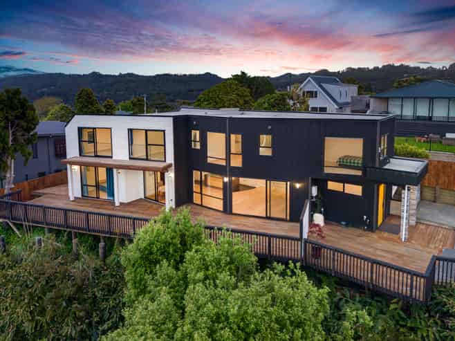 645 South Titirangi Road, Titirangi