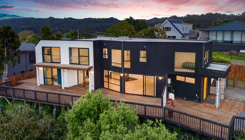 645 South Titirangi Road, Titirangi