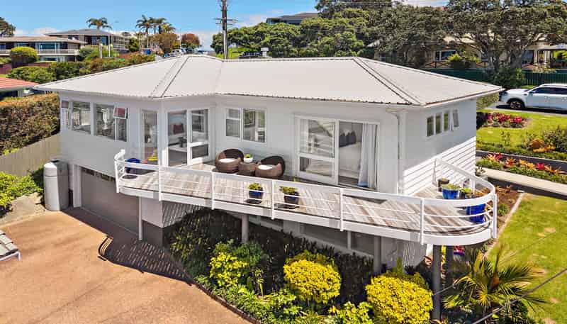 1/1 Eastcliffe Road, Castor Bay