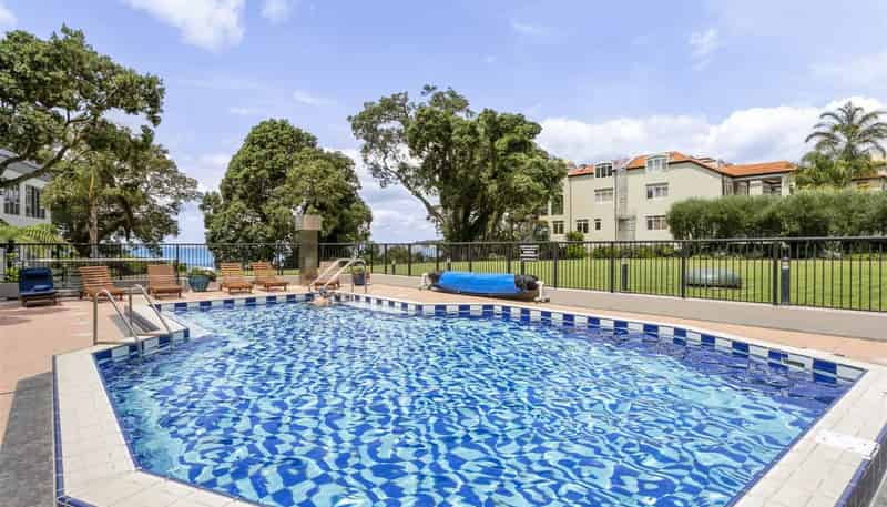 5H/175 Hurstmere Road, Takapuna