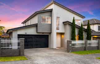 58 Salford  Crescent, Flat Bush