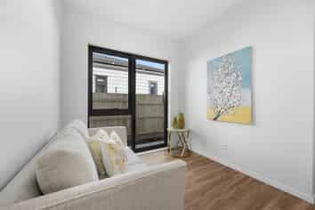 Granny fla Mulligan Lane, Opaheke