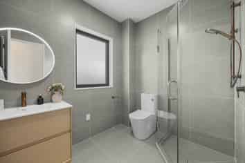 Granny fla Mulligan Lane, Opaheke