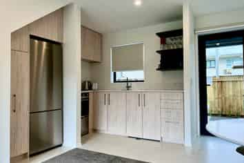 5/10 Willcott Street, Mount Albert