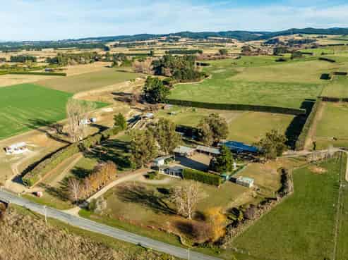 897 Marshmans Road, Sefton