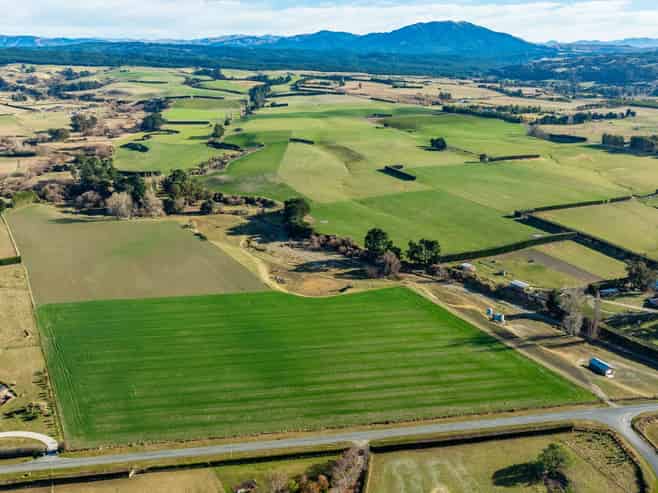 897 Marshmans Road, Sefton