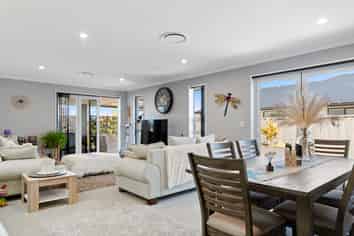 14 Deans Place, Amberley