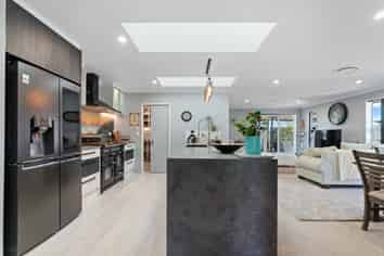 14 Deans Place, Amberley