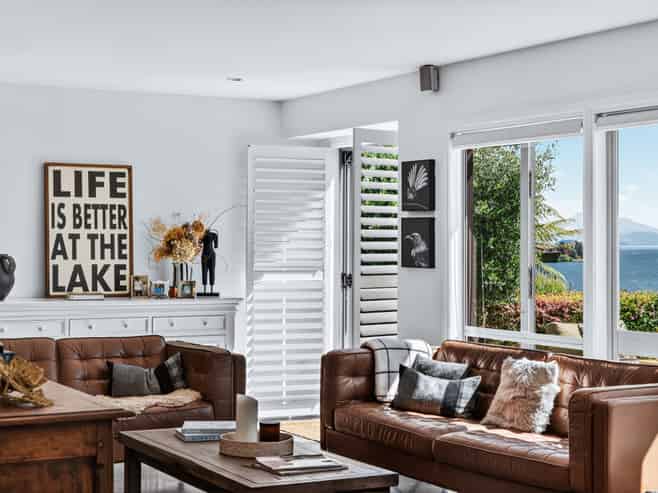 2/24 Napier Road, Hilltop