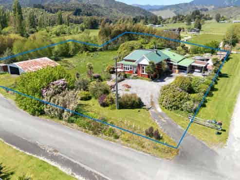 28 Grey Street, Murchison