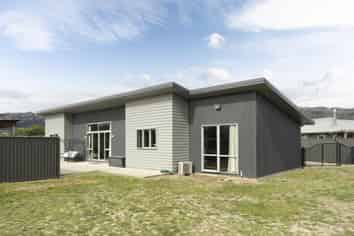 39B Missy Crescent, Mount Pisa