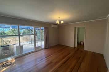 Auckland - Address withheld