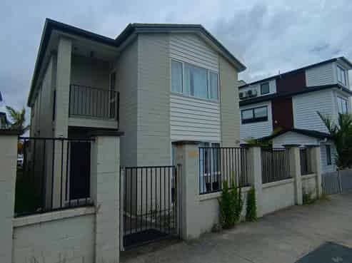 244 Murphys Road, Flat Bush