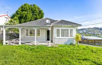 3 Totara Road, Stanmore Bay