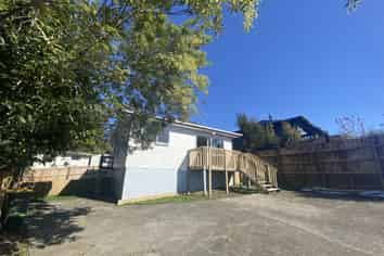 5 Meadowvale Rise, Titirangi