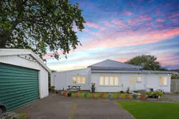 411 Blockhouse Bay Road, Blockhouse Bay