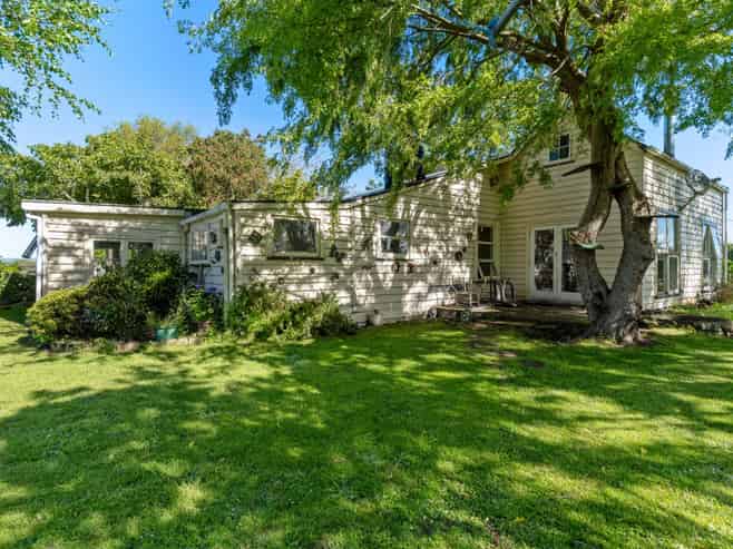 382 Dalefield Road, Carterton